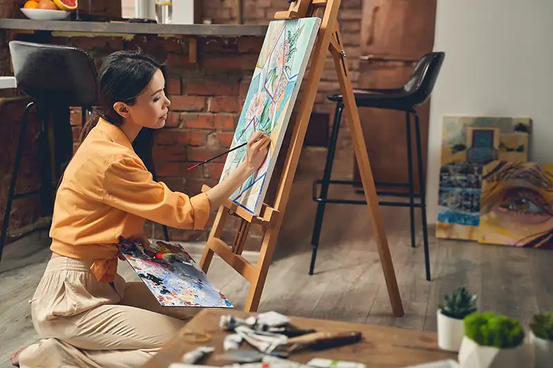 woman painting